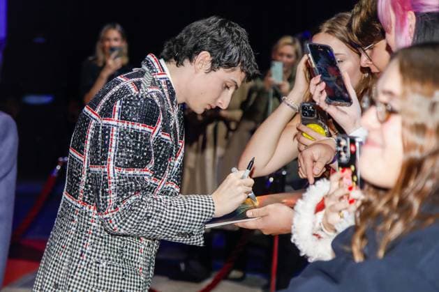 Premiere der Stranger Things Staffel 5 in Berlin Berlin, 18.11.2025 Finn Wolfhard bei der Premiere der Stranger Things Staffel 5 in Berlin Berlin Copyright: xMatthiasxGränzdörferx