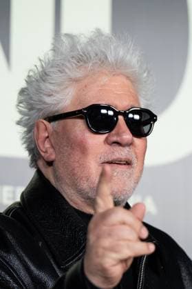 Premiere for the film La Voz de Hind , in Madrid, Spain - 18 Nov 2025 Pedro Almodovar poses during the premiere for the film La Voz de Hind , at the Palacio de la Prensa, in Madrid. Madrid Spain Copyright: xAtilanoxGarciax xSOPAxImagesx photo00913