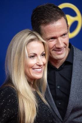 Das Goldene Lenkrad 2025 Sebastian Ogier Ralleyrennfahrer und Andrea Kaiser Moderatorin Verleihung Auto BILD Das Goldene Lenkrad 2025 im Axel Springer Gebäude in Berlin Copyright: xEventpressxFuhrx