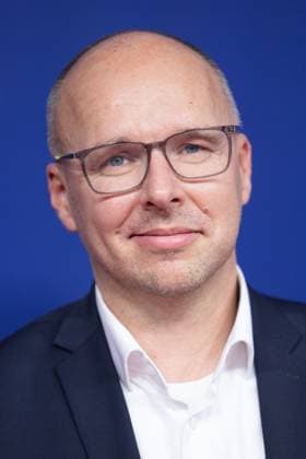 Das Goldene Lenkrad 2025 Thomas Goldboom, Geschäftsführer CitroÃ«n Deutschland Verleihung Auto BILD Das Goldene Lenkrad 2025 im Axel Springer Gebäude in Berlin Copyright: xEventpressxFuhrx