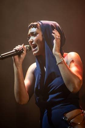 London, United Kingdom. 18th October 2025. Joy Crookes performs live at O2 Academy Brixton. Cristina Massei Alamy Live News  Copyright: xCRISTINAxMASSEIx xipa-agency.netx xx IPA_Agency_IPA68108811