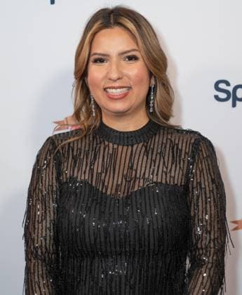 November 18, 2025, Bronx, New York, USA: Valerie Chartier of Blue Star Wives attends Lifetime Celebrates Annual It s a Wonderful Lifetime Holiday Movie Slate at Overlook at Winter Village Bryant Park in New York, NY on November 18, 2025 Bronx USA - ZUMAr339 20251118_znp_r339_023 Copyright: xLevxRadinx