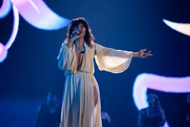 November 18, 2025, Eboli, Italy: Elisa Toffoli aka Elisa performs live at Palasele duirng the Palasport Live 2025 Tour. Eboli Italy - ZUMAs197 20251118_aaa_s197_395 Copyright: xAndreaxGulx