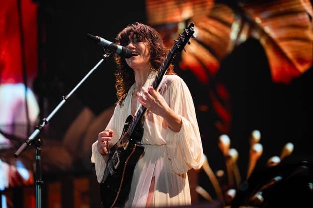 November 18, 2025, Eboli, Italy: Elisa Toffoli aka Elisa performs live at Palasele duirng the Palasport Live 2025 Tour. Eboli Italy - ZUMAs197 20251118_aaa_s197_354 Copyright: xAndreaxGulx