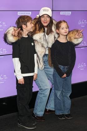 Les enfants vont bien premiere at the UGC Cine Cite Les Halles theatre Celebrities arrive on the red carpet Celebrities arrival on red carpet Avant premiere du film Les enfants vont bien au cinema UGC Ciné Cite Les Halles Arrivees des celebrites sur le tapis rouge Monia Chokri 450825 2000 01 01  Copyright: xSebastienxFremontx xStarfacex STAR_450825_042