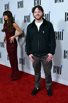 18 November 2025 - Nashville, Tennessee - Grady Block. 2025 BMI Country Awards held at BMI Music Row. Nashville USA - ZUMAa123 20251118_zaa_a123_186 Copyright: xDara-MichellexFarrx