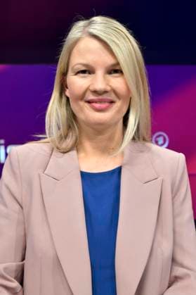 Annett Meiritz in der ARD-Talkshow maischberger im Studio Berlin Adlershof. Berlin, 18.11.2025