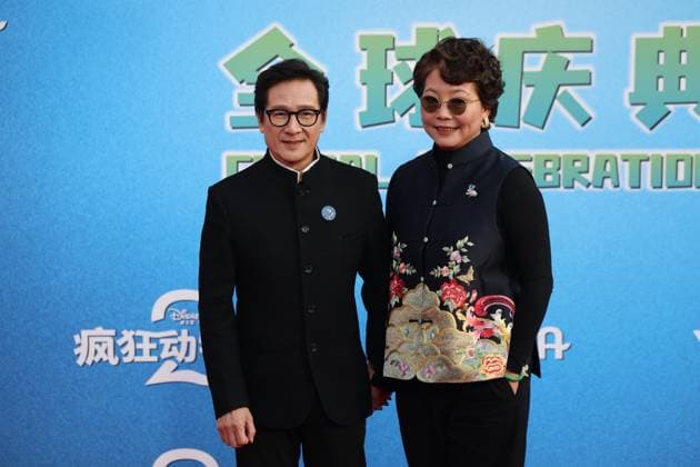 SHANGHAI, CHINA - NOVEMBER 18: Actor Ke Huy Quan arrives at the red carpet for Zootopia 2 global celebration at Shanghai Disneyland on November 18, 2025 in Shanghai, China.  Copyright: xVCGx 111604674467