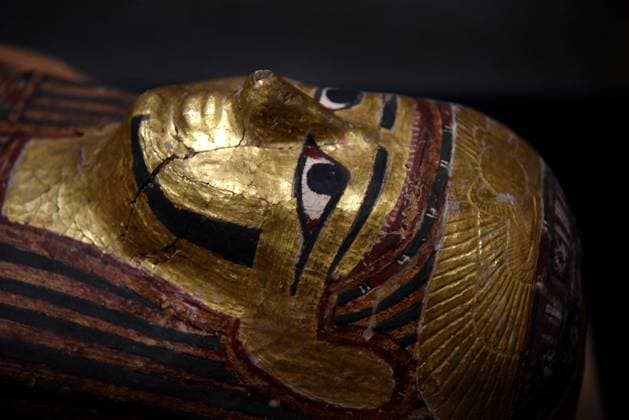 Mummies at the Museum of Mankind - Paris Mummies at the Museum of Mankind (Musee de L Homme). Mummies (Petearmosnouphis) during a media preview of the exhibition in Paris, France on November 18, 2025. Photo by Alain Apaydin ABACAPRESS Paris France  Copyright: xApaydinxAlain ABACAx