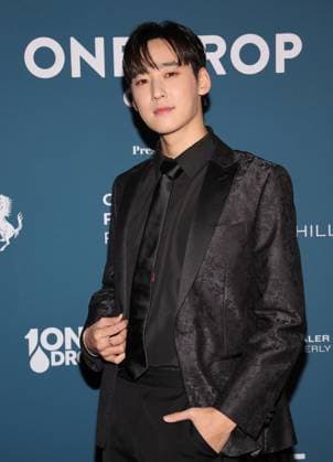 One Drop Gala 2025 18 November 2025 . Los Angeles, California - Kevin Woo At One Drop Gala 2025 held at Audrey Irmas Pavilion in Los Angeles., Credit:Sadou Faye Avalon United States, CA, Los Angeles, Audrey Irmas Pavilion  Copyright: xSadouxFayex xAvalonx 1053314995