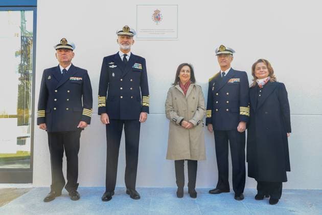 Spanish King Felipe VI and minister Margarita Robles visits the Juan Sebastián de Elcano naval historical archive in Madrid on Wednesday, 19 November 2025. Cordon Press  MarcoxAntonioxRomero