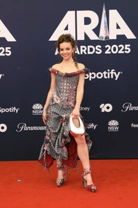 November 19, 2025: ABBIE CHATFIELD attends the 2025 ARIA Awards at the Hordern Pavilion on November 19, 2025 in Sydney, NSW Australia - ZUMAa155 20251119_aaa_a155_127 Copyright: xChristopherxKhouryx