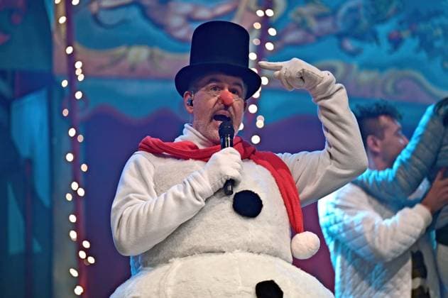 Crazy Christmas - Unsere liebsten Weihnachtslieder Paul Reeves anläßlich der Liveshow Crazy Christmas - Unsere liebsten Weihnachtslieder am 19.11.2025 im Europapark Rust. 20251119MWI095084
