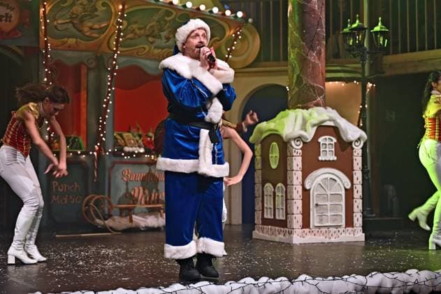 Crazy Christmas - Unsere liebsten Weihnachtslieder Ross Antony anläßlich der Liveshow Crazy Christmas - Unsere liebsten Weihnachtslieder am 19.11.2025 im Europapark Rust. 20251119MWI095267