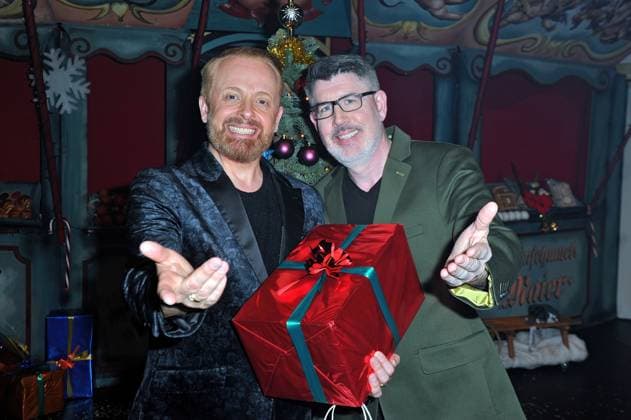 Crazy Christmas - Unsere liebsten Weihnachtslieder Paul Reeves und Ross Antony anläßlich der Liveshow Crazy Christmas - Unsere liebsten Weihnachtslieder am 19.11.2025 im Europapark Rust. 20251119MWI095489