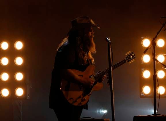 Chris Stapleton performs at the 59th CMA Awards at the Bridgestone Arena in Nashville, Tennessee, on Wednesday, November 19, 2025.  NAS202511192031 JOHNxANGELILLO