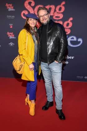abb- Ulrike Frank und Marc Schubring zu Gast auf dem roten Teppich bei der Europapremiere des Kino Films Song Sung Blue im Zoo Palast Berlin am 19.11.2025 in Berlin Berlin Deutschland