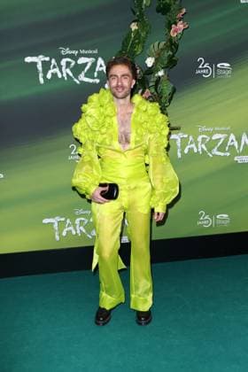Felix Nieder bei der Tarzan Musical Premiere am 20.11.2025 im Stage Theater Neue Flora in Hamburg Tarzan Musical Premiere in Hamburg