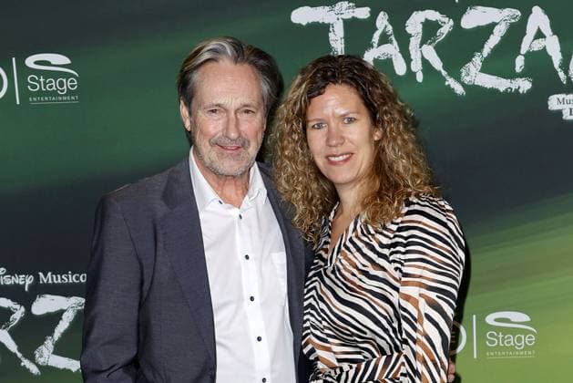 Helmut Zierl und Sabrina Zierl bei der Tarzan Musical Premiere am 20.11.2025 im Stage Theater Neue Flora in Hamburg Tarzan Musical Premiere in Hamburg