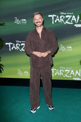 Jochen Schropp bei der Tarzan Musical Premiere am 20.11.2025 im Stage Theater Neue Flora in Hamburg Tarzan Musical Premiere in Hamburg