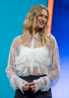 Model Toni Garrn beim 30. RTL-Spendenmarathon 2025 im Studio 8 der EMG Studios in Hürth, 20.11.2025 30th RTL Charity Marathon 2025 in Studio 8 of the EMG Studios in Hürth Copyright: MarcoxBader