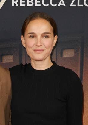 Natalie Portman Première du film Vie Privée au cinéma Pathé Palace à Paris le 20 novembre 2025 Coadic Guirec Bestimage Premiere of the film Vie Privée at the Pathé Palace cinema in Paris on November 20, 2025 Paris France  Copyright: xCOADICxGUIRECx xBESTIMAGExCOADICxGUIRECx xBESTIMAGEx