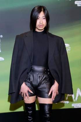 Marq Porciuncula bei der Premiere des Disney Musicals Tarzan im Stage Theater Neue Flora. Hamburg, 20.11.2025