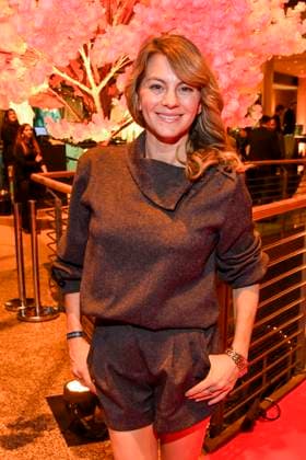 abb- Louise Bär Baer Schauspielerin zu Gast bei der WELTPREMIERE von ALIZE vom Cirque du Soleil im Theater am Potsdamer Platz am 20.11.2025 in Berlin Berlin Deutschland