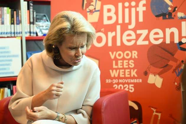 Queen Mathilde Visits The Kubus Youth Library ANTWERPEN, BELGIUM - NOVEMBER 21: Queen Mathilde of Belgium pictured visiting the Kubus Youth Library during the Reading Aloud Week on November 21, 2025 in Antwerpen, Belgium, 21 11 2025 Antwerpen Belgium  Copyright: xPhilipxReynaersx