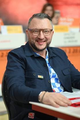 Sebastian LEGE, Koch, Moderator, 30. RTL Spendenmarathon Wir helfen Kindern , Fernsehen, 20.-21.11.2025 in Huerth, Deutschland,
