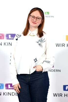 Johanna MUESSIGER, Müssiger, Moderatorin, Portraet, Porträt, Portrait, Angeschnittenes Einzelbild, Einzelmotiv, 30. RTL Spendenmarathon Wir helfen Kindern , Fernsehen, 20.-21.11.2025 in Huerth, Deutschland,