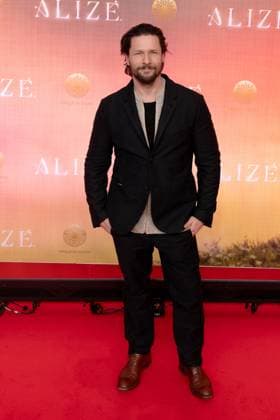 Alizé, Weltpremiere im Theater am Potsdamer Platz, Berlin, 20.11.2025 Bert Tischendorf bei der Cirque du Soleil Alizé Weltpremiere im Berliner Theater am Potsdamer Platz am 20.11.2025-20.11.2025 in Berlin Berlin Theater am Potsdamer Platz Copyright: xJensxFinkex