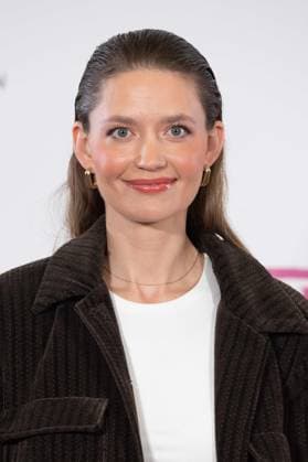 Amrei HAARDT, Schauspielerin, Portraet, Porträt, Portrait, Angeschnittenes Einzelbild, Einzelmotiv, 30. RTL Spendenmarathon Wir helfen Kindern , Fernsehen, 20.-21.11.2025 in Huerth, Deutschland,