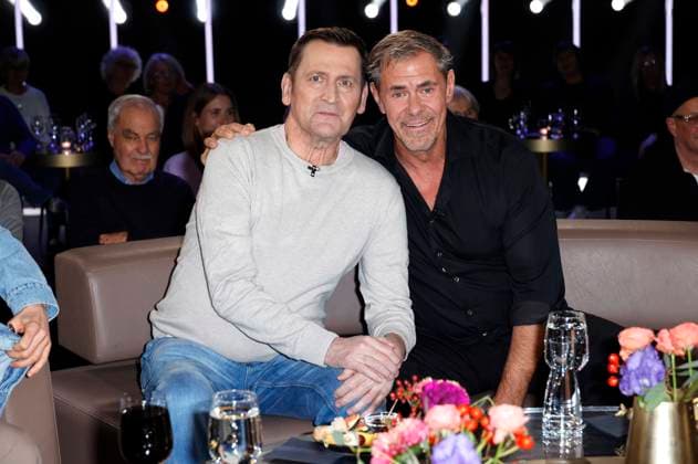 Ingo Naujoks und Sven Martinek bei der Aufzeichnung der NDR Talk Show im NDR Fernsehstudio Lokstedt. Hamburg, 21.11.2025