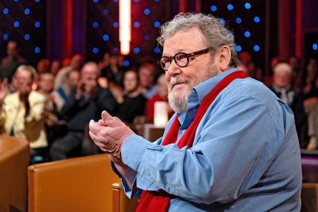 MDR - Riverboat. Schauspieler Walter Plathe anläßlich der Aufzeichnung der MDR - Talkshow Riverboat am 21.11.2025 in der Mediacity Leipzig. 20251121ADO0003