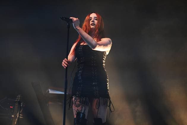 Raven Numan performing at Eventim Apollo in London LONDON, ENGLAND - NOVEMBER 21: Raven Numan performing at Eventim Apollo on November 21, 2025 in London, England. CAP MAR MAR Great Britain Copyright: xMartinxHarris CapitalxPicturesx
