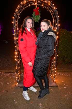 Katrin Wrobel und Yvonne Woelke bei der Eröffnung von Weihnachten im Tierpark 2025 am Schloss Friedrichsfelde im Tierpark Berlin. Berlin, 21.11.2025