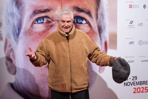 43rd Torino Film Festival 2025 - Day 2 in Italy - 22 Nov 2025 Claude Lelouch attends the photocall on Day 2 of the 43rd Turin Film Festival. Turin Italy Copyright: xDavidexDixLallax xSOPAxImagesx DDILALLA-8176