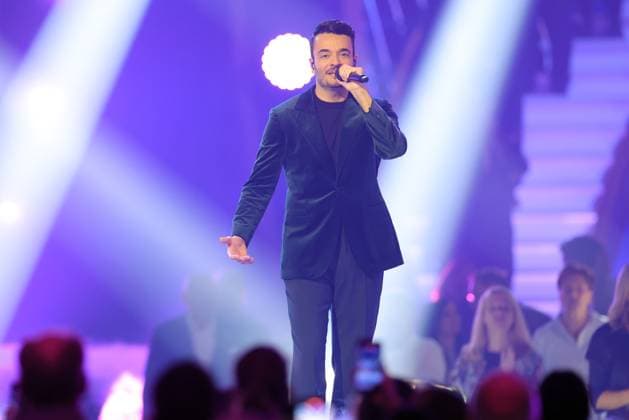 Die Giovanni Zarrella Show - Wir sagen Dankeschön Moderator Giovanni Zarrella. Die Giovanni Zarrella Show. ZDF-Live Sendung vom 22.11.2025 in der Baden-Arena Offenburg unter dem Motto Wir sagen Dankeschön. Offenburg, Baden-Württemberg, Deutschland.