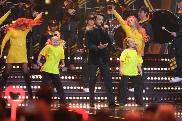 Die Giovanni Zarrella Show - Wir sagen Dankeschön Giovanni Zarrella. Die Giovanni Zarrella Show. ZDF-Live Sendung vom 22.11.2025 in der Baden-Arena Offenburg unter dem Motto Wir sagen Dankeschön. Offenburg, Baden-Württemberg, Deutschland.