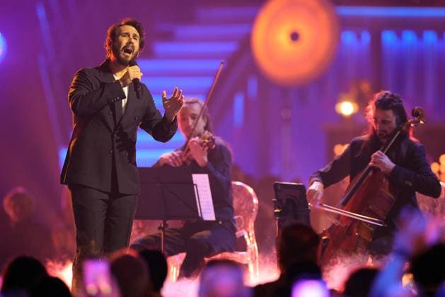 Die Giovanni Zarrella Show - Wir sagen Dankeschön Josh Groban. Die Giovanni Zarrella Show. ZDF-Live Sendung vom 22.11.2025 in der Baden-Arena Offenburg unter dem Motto Wir sagen Dankeschön. Offenburg, Baden-Württemberg, Deutschland.