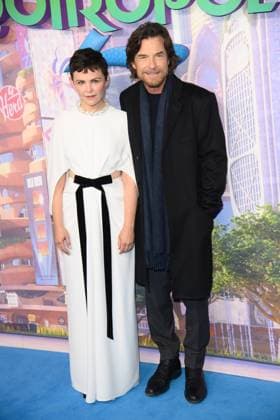 Zootropolis 2 UK Premiere Arrivals at Picturehouse Central, London, UK (L-R) - Ginnifer Goodwin, Jason Bateman attends The Zootropolis 2 UK Premiere at Picturehouse Central, London, England, UK on Sunday 23 November, 2025., Credit:Justin Ng Avalon UK, England, London, Picturehouse Central Copyright: xJustinxNgx xAvalonx 1054153017
