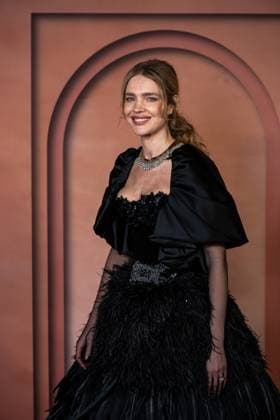 Celebs Attend Inaugural Franca Fund Gala - Doha Natalia Vodianova arrives to the Franca Fund Gala at the Museum of Islamic Art, in Doha, Qatar, on November 23, 2025. Photo by Balkis Press ABACAPRESS.COM Doha United Arab Emirates  Copyright: xBalkisxPress ABACAx