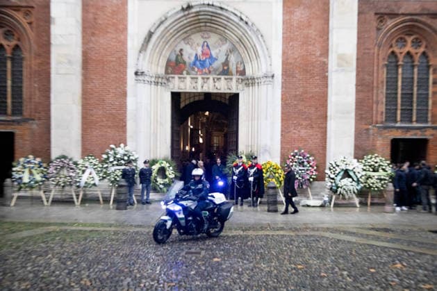 Milan, Ornella Vanoni s funeral in the church of San Marco in the Brera district. In the photo: The arrival of the coffin.  Copyright: xFrancescoxEnriquezx xipa-agency.netx xPoolxEmanuelexDexCarlixexFrancesx IPA_Agency_IPA68334858