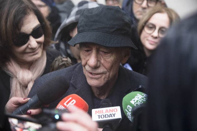 Milan, Ornella Vanoni s funeral in the church of San Marco in the Brera district. In the photo: Roberto Vecchioni.  Copyright: xFrancescoxEnriquezx xipa-agency.netx xPoolxEmanuelexDexCarlixexFrancesx IPA_Agency_IPA68336272
