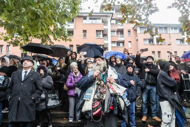 Milan, Ornella Vanoni s funeral in the church of San Marco in the Brera district. In the photo: the greeting of the common people.  Copyright: xEmanuelexRobertoxDexCarlix xipa-agency.netx xPoolxEmanuelexDexCarlixexFrancesx IPA_Agency_IPA68336763