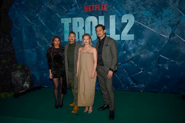 Premiere Troll 2 Oslo 20251124. Skuespillerene Sara Kohrami, Mads Sjogard Pettersen, Ine Marie Wilmann og Kim Falck-Jorgensen ankommer rod loper under premieren av storfilmen Troll 2 pa Colosseum kino mandag kveld. Foto: Thomas Fure NTB Oslo Norge ODNOmXzwZtk EDITORIAL USE ONLY Ref:ODNOmXzwZtk.jpg  Copyright: xThomasxFurex xNTBx