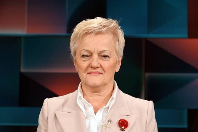 Politikerin Renate Künast, B‘90 Grüne, Frühere Bundesministerin für Verbraucherschutz, zu Gast in der ARD Talkshow Hart aber Fair mit dem Thema Rabattschlacht und Bestellwahn: Was ist der wahre Preis der Schnäppchen?