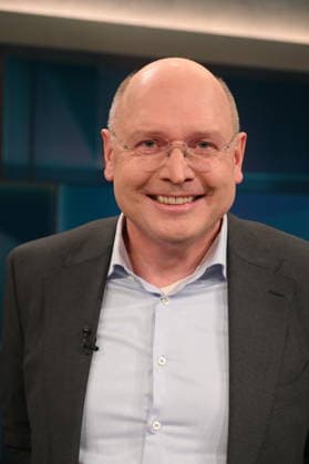 Gero Furchheim, Vorstand des europäischen Branchenverbands Ecommerce Europe, zu Gast in der ARD Talkshow Hart aber Fair mit dem Thema Rabattschlacht und Bestellwahn: Was ist der wahre Preis der Schnäppchen?