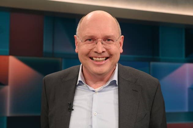 Gero Furchheim, Vorstand des europäischen Branchenverbands Ecommerce Europe, zu Gast in der ARD Talkshow Hart aber Fair mit dem Thema Rabattschlacht und Bestellwahn: Was ist der wahre Preis der Schnäppchen?